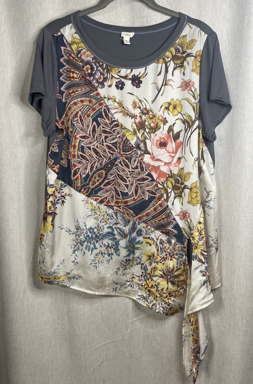 Tiny - Women’s Short Sleeve Mixed Material Blouse Sz Medium - Floral/Gray/Tie